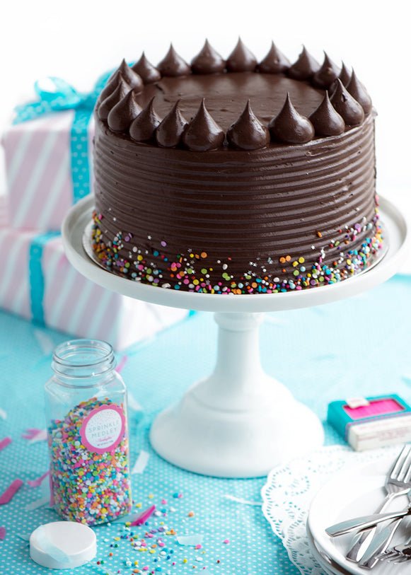 Dark & Dreamy Chocolate Fudge Layer Cake - Sweetapolita