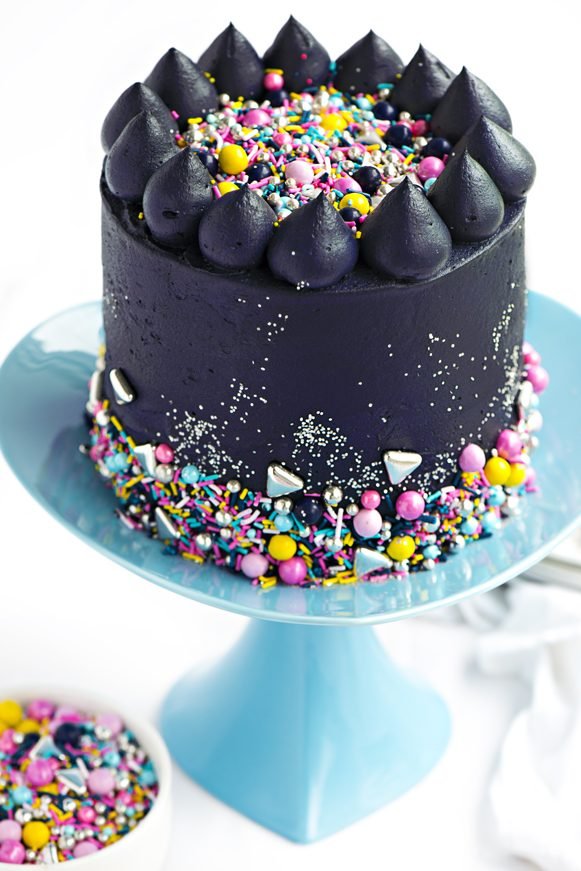 "Internet Boyfriend" Blueberry Layer Cake - Sweetapolita