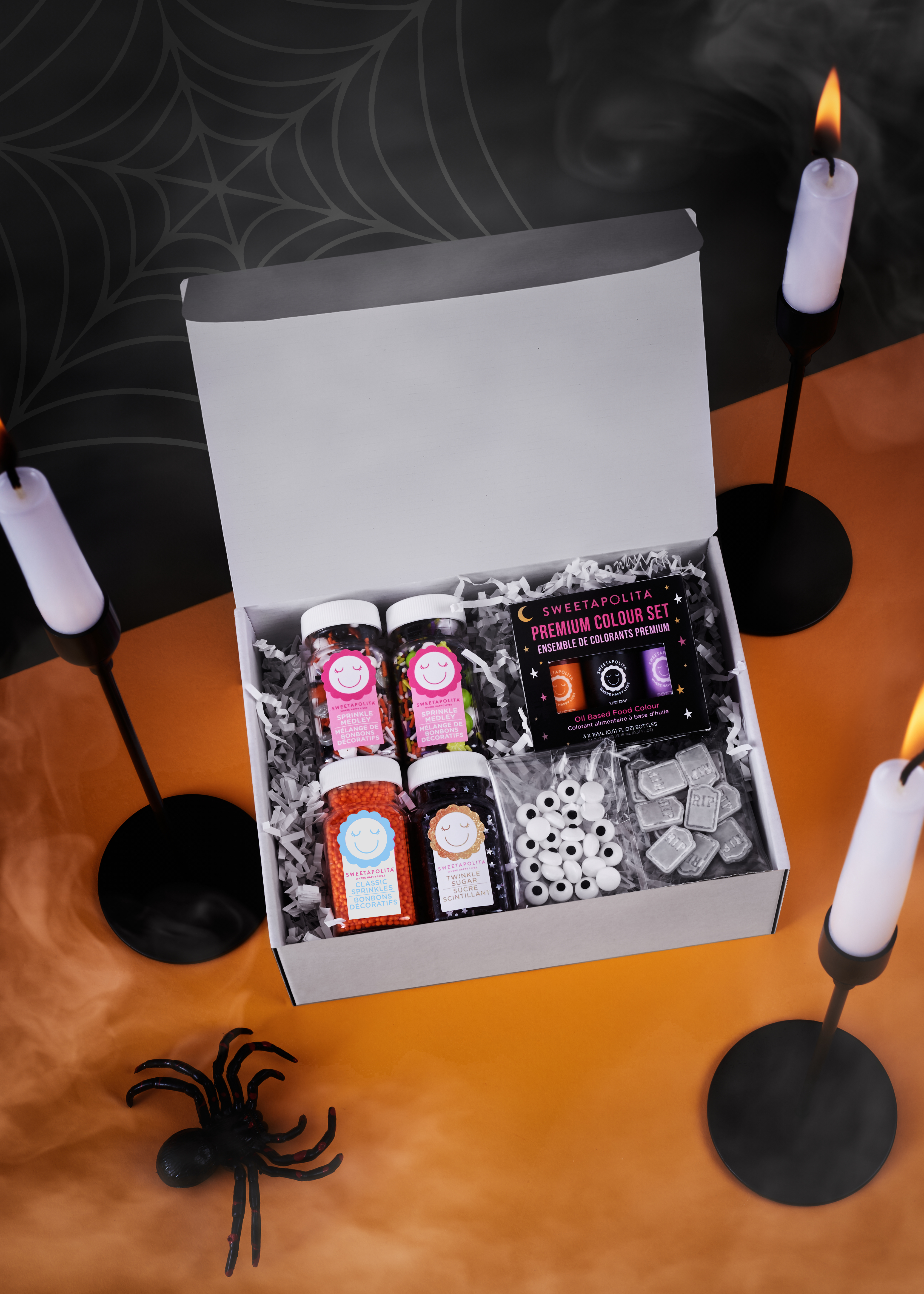 Spooky Sweet Halloween Decorating Kit - US