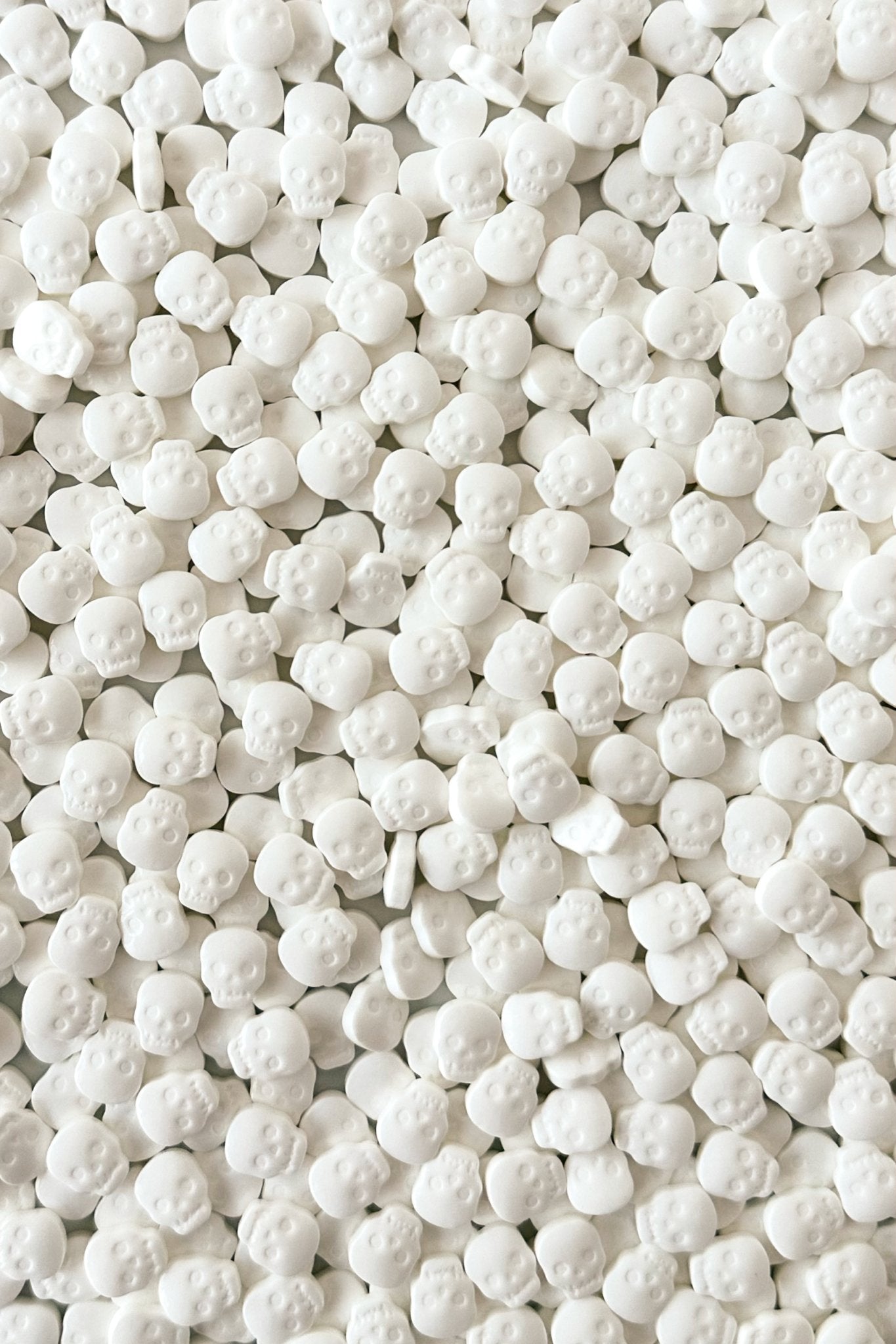 White Skull Candy - US - Sweetapolita